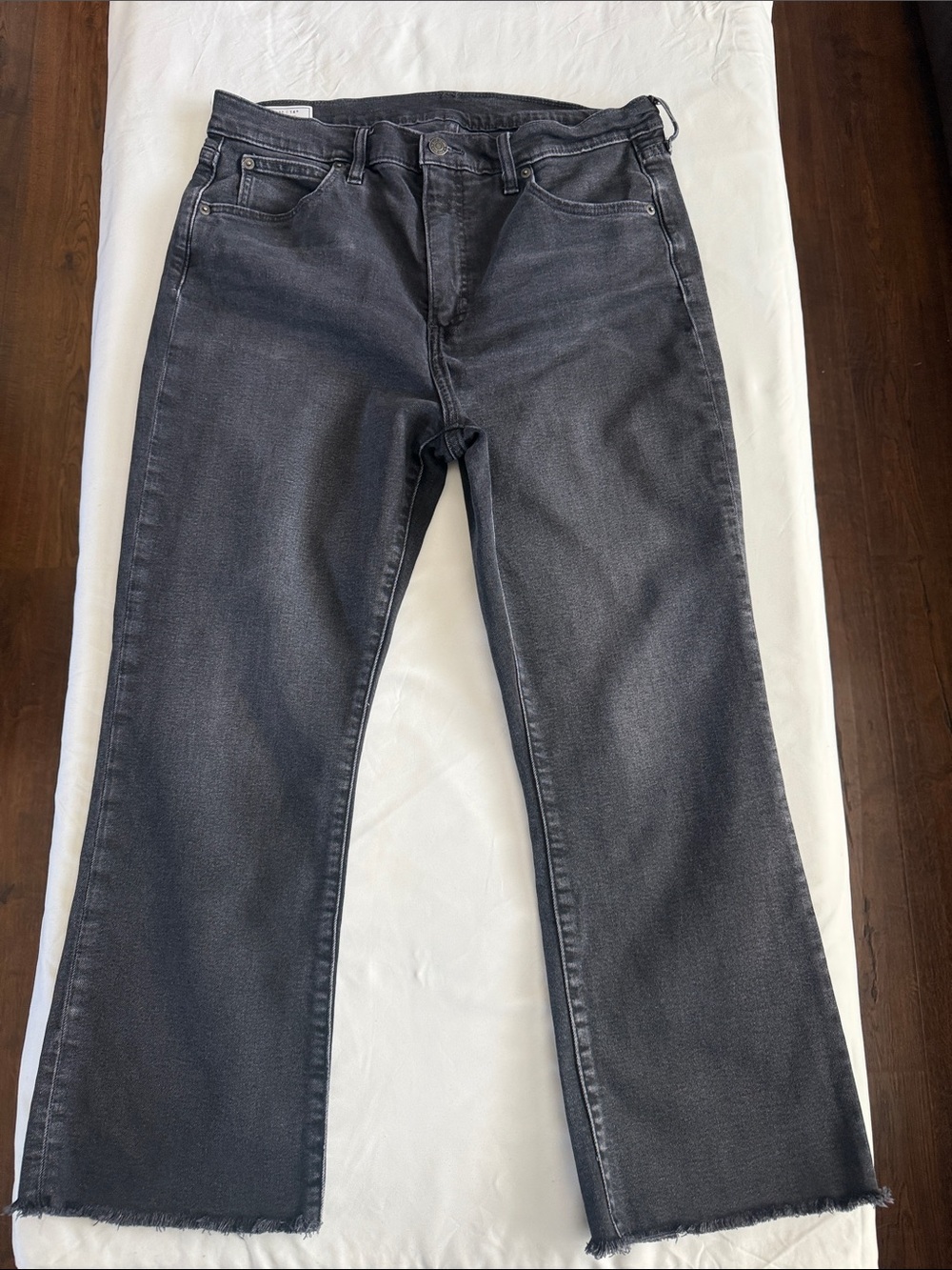 GAP Women’s Kick Fit High Rise, Size 32
